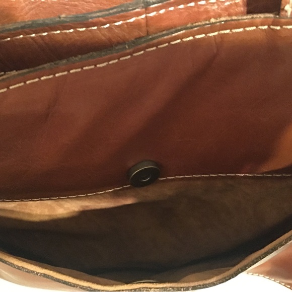 Patricia Nash Leather Shoulder Bag - Picture 3 of 13